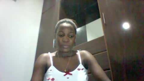 Snapshot of zainxxxx chatting on 19, 4, 2026 zainxxxx online show from 19, 4, 2026