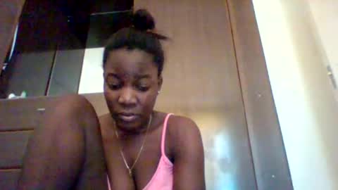 Snapshot of zainxxxx chatting on 16, 5, 2026 zainxxxx online show from 16, 5, 2026