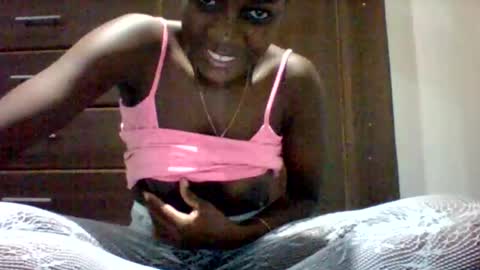 Snapshot of zainxxxx chatting on 16, 5, 2026 zainxxxx online show from 16, 5, 2026