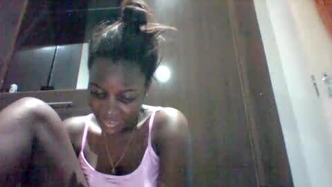 Snapshot of zainxxxx chatting on 25, 5, 2026 zainxxxx online show from 25, 5, 2026