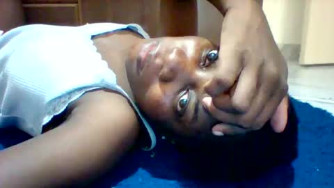 Snapshot of zainxxxx chatting on 28, 5, 2026 zainxxxx online show from 28, 5, 2026