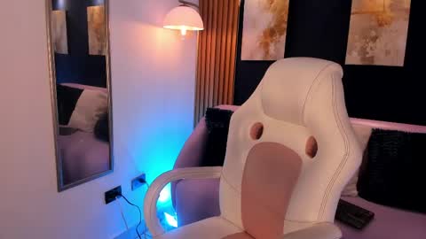 Snapshot of zaira_foox chatting on 1, 6, 2026 Zaira online show from 1, 6, 2026