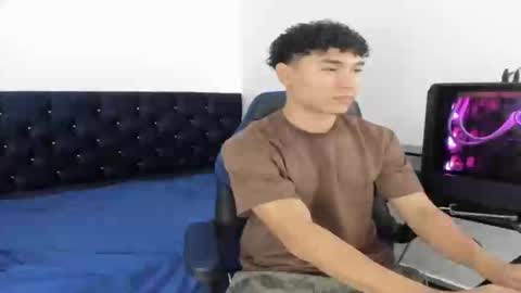 Snapshot of zammcito_ chatting on 7, 1, 2025 zamm online show from 7, 1, 2025