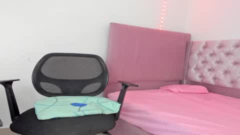 Snapshot of zammcito_ chatting on 2, 2, 2025 zamm online show from 2, 2, 2025