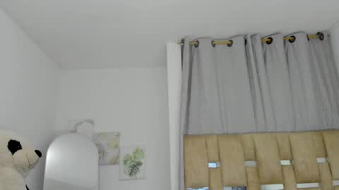 Snapshot of zanahia2 chatting on 9, 10, 2025 Z A N A H I A online show from 9, 10, 2025
