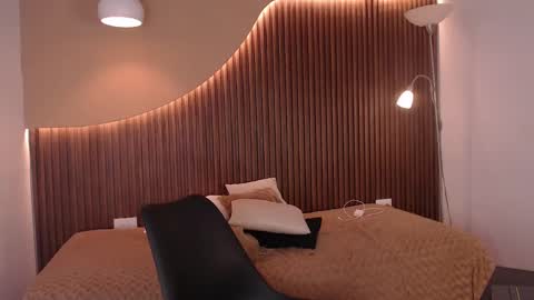 Zander online show from 25, 2, 2025