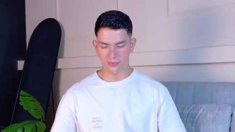 Snapshot of zanedawson chatting on 1, 2, 2026 Zane Dawson online show from 1, 2, 2026