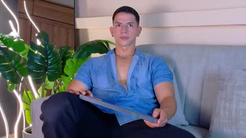 Snapshot of zanedawson chatting on 3, 3, 2026 Zane Dawson online show from 3, 3, 2026