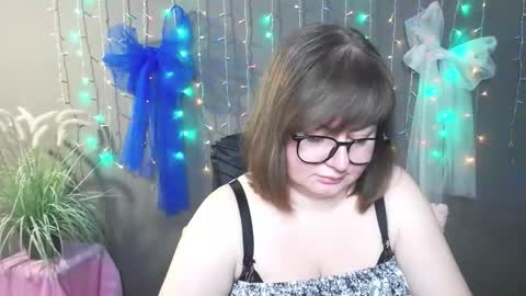 zannadreil online show from 3, 12, 2025