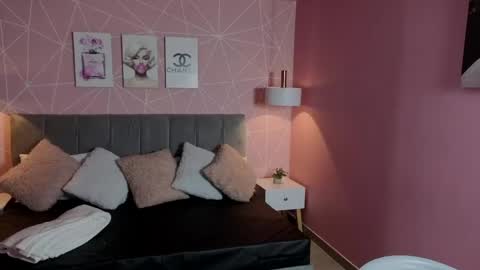 Snapshot of zara__sweet chatting on 25, 5, 2026 Zara Sweet online show from 25, 5, 2026