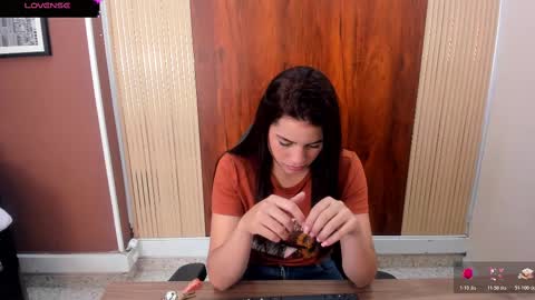 Snapshot of zara_andersson chatting on 21, 10, 2025 Zara online show from 21, 10, 2025