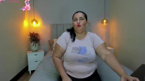 Snapshot of zara_milf_ chatting on 16, 2, 2026 zara online show from 16, 2, 2026