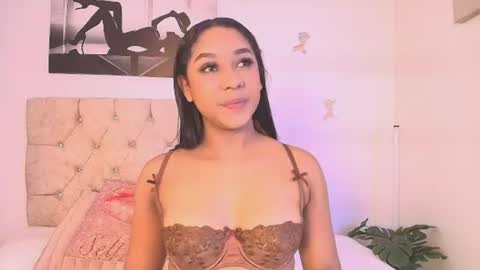 Snapshot of zaracampbell chatting on 2, 7, 2026 Zara online show from 2, 7, 2026