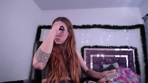 Snapshot of zaracollinx chatting on 28, 12, 2024 Zara online show from 28, 12, 2024