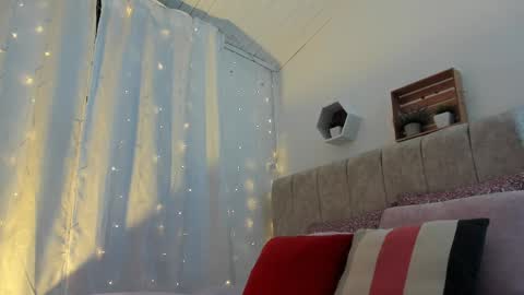 Zara . online show from 24, 2, 2025