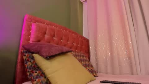 Snapshot of zaradulce chatting on 22, 12, 2025 Zara . online show from 22, 12, 2025