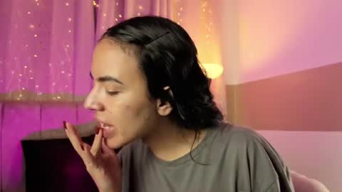 Snapshot of zaradulce chatting on 21, 6, 2026 Zara . online show from 21, 6, 2026