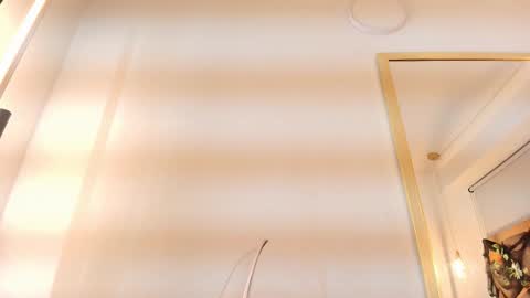 Zarah Andrews online show from 14, 10, 2025