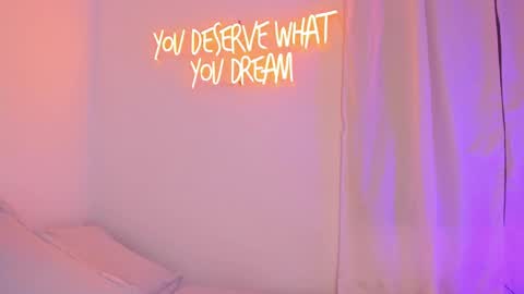   online show from 16, 2, 2025