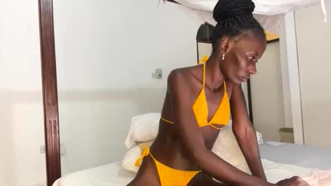 Snapshot of zaria_amara chatting on 4, 6, 2026 zaria_amara online show from 4, 6, 2026