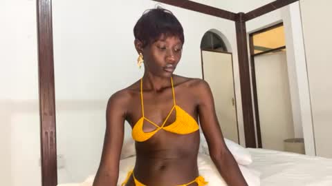 zaria_amara online show from 24, 6, 2026