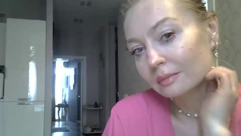Zarina Swift online show from 2, 6, 2026