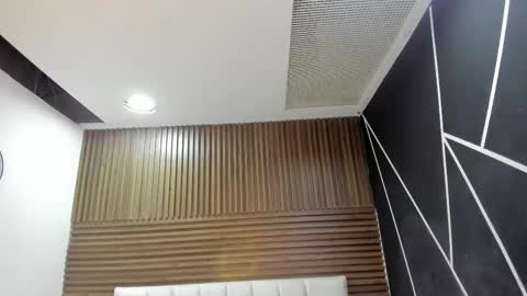 Zarina Waynne online show from 24, 3, 2026