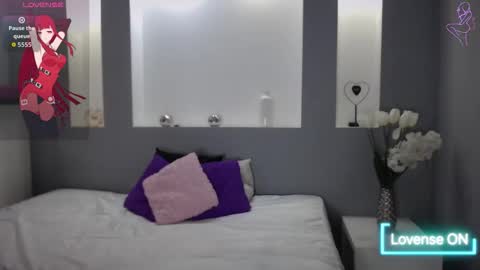 Karolyne online show from 23, 11, 2025