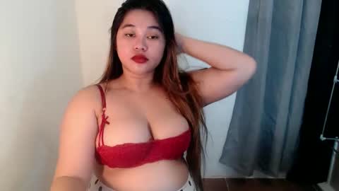 Snapshot of zeeel_x chatting on 29, 5, 2026 Zeeel online show from 29, 5, 2026