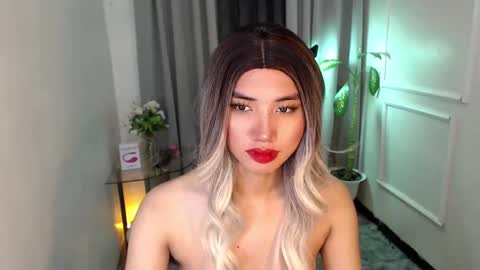 Snapshot of zelainalovetocum chatting on 24, 1, 2025 zelainalovetocum online show from 24, 1, 2025
