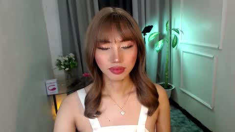 Snapshot of zelainalovetocum chatting on 2, 2, 2025 zelainalovetocum online show from 2, 2, 2025