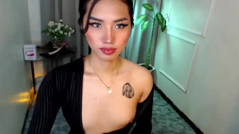 Snapshot of zelainalovetocum chatting on 2, 3, 2025 zelainalovetocum online show from 2, 3, 2025