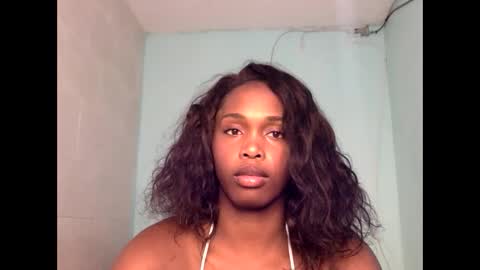 Snapshot of zendaya_wilson1 chatting on 11, 1, 2025 Zendaya Wilson online show from 11, 1, 2025