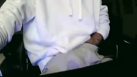 Snapshot of zepedro76 chatting on 6, 12, 2024 nicecock 420 online show from 6, 12, 2024