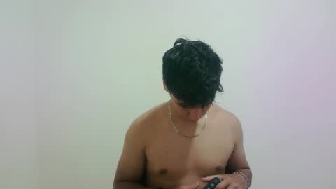 zeus_183 online show from 20, 9, 2025