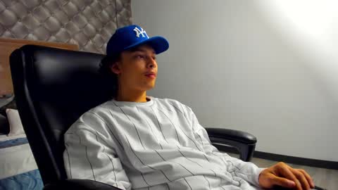 zeus online show from 30, 12, 2024