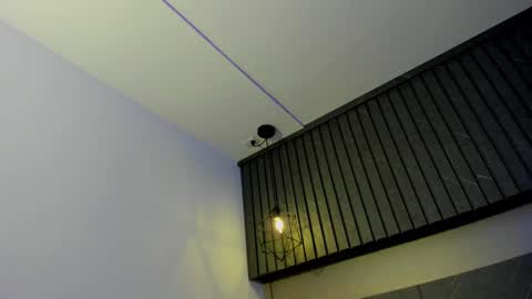 zeus online show from 18, 2, 2025