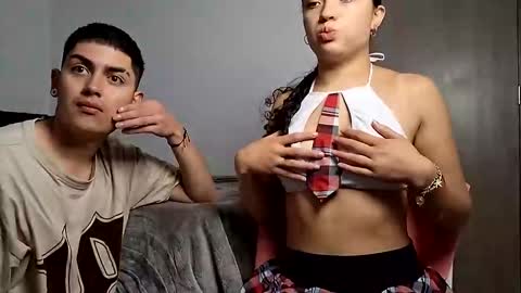 Snapshot of zhara_and_logan chatting on 4, 2, 2026 Zhara and logan online show from 4, 2, 2026