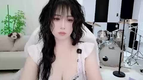 zhen online show from 16, 10, 2025