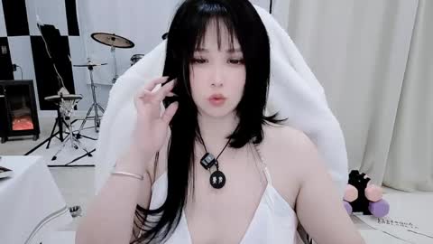 zhen online show from 10, 4, 2026