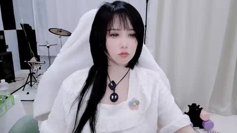 Snapshot of zhen0 chatting on 18, 5, 2026 zhen online show from 18, 5, 2026