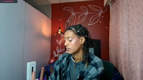 Zia Green online show from 10, 2, 2025