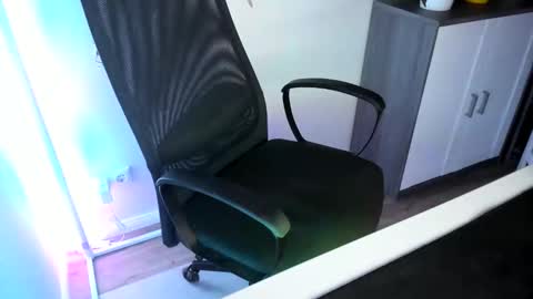 ziemlichflutschig online show from 3, 11, 2025