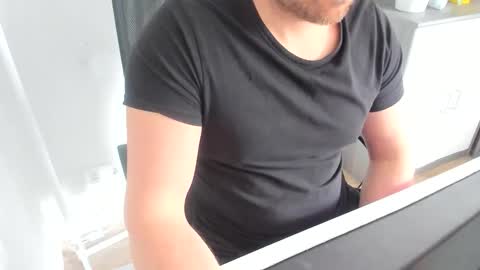 ziemlichflutschig online show from 12, 4, 2026