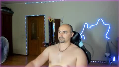 Snapshot of ziesh chatting on 12, 6, 2026 Ziesh online show from 12, 6, 2026