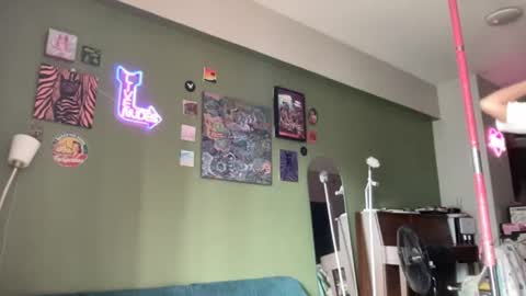 Snapshot of ziggy_rouge chatting on 10, 7, 2026 Ziggy ziggy- online show from 10, 7, 2026
