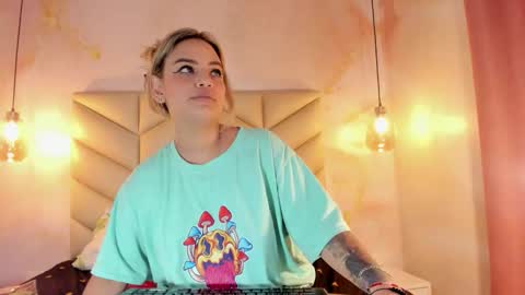 zihaadams_ online show from 17, 3, 2026