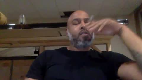 Snapshot of zionlion22 chatting on 2, 1, 2025 zionlion22 online show from 2, 1, 2025