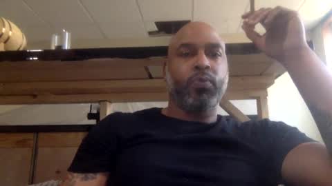 Snapshot of zionlion22 chatting on 2, 1, 2025 zionlion22 online show from 2, 1, 2025