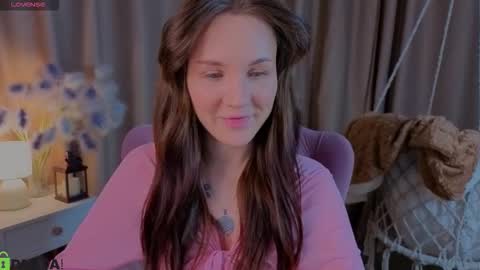 Zlata  Mon Tue Thu Fri Sun Sa GMT 3 0000pm - 0600pm  online show from 18, 1, 2026